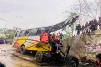 Najmanje 19 mrtvih, desetine povrijeđene u udesu autobusa u Bangladešu