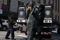Америчка полиција појачала мјере сигурности пред очекивано хапшење Доналда Трaмпа
