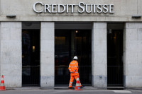 Пропаст банке Креди Свис изазвао протест у финансијском центру Цириха