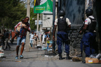 У сукобима банди на Хаитију погинуло је најмање 187 људи