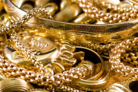 Заплијењен златни накит у вриједности око 2,3 милиона евра