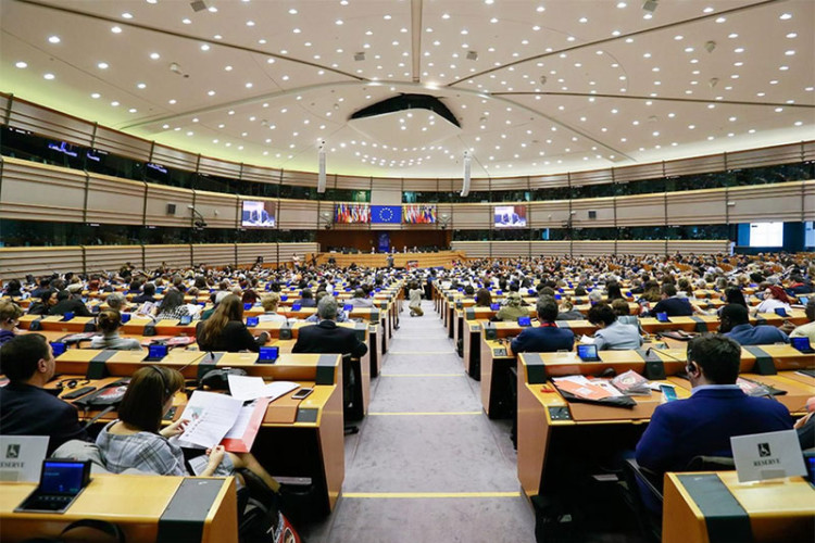 linta: sramno da je evropski parlament omogućio prikazivanje stepinca kao sveca