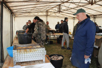 Ribolovci za narodnu kuhinju pripremili 300 posnih obroka