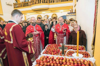 Prnjavor: U hramovima služena Vaskršnja liturgija