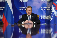 Medvedev: Perspektiva nuklearne eksplozije postoji i raste iz dana u dan