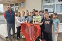У “Дугино срце” у Српцу прикупљају чепове за помоћ дјеци са аутизмом
