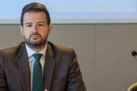 Milatović pozvao zainteresovane da se prijave za posao u kabinetu predsjednika