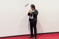Posjetilac muzeja pojeo bananu izloženu kao umjetničko djelo VIDEO