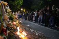 Drugi dan žalosti u Srbiji, oproštaj od stradalih u masovnim pucnjavama