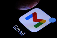 Gmail сада може да скенира Dark Web