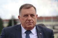 Dodik: Izmjene Krivičnog zakonika nisu uperene protiv novinara