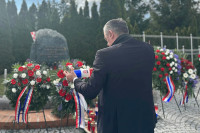 Austrijska policija pokrenula istragu zbog šahovnice na spomeniku u Blajburgu