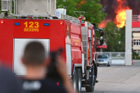 Горјеле двије куће у Зворнику: Погинула једна особа, троје повријеђених