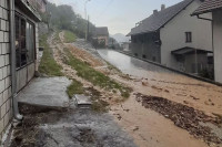 Poplava u Srebrenici, pod vodom podrumi i kafić