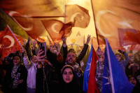 Istanbul: Pristalice Erdogana okupile se na centralnom trgu Taksim FOTO