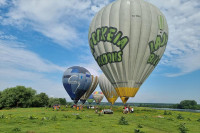 Балони из Кападокије на небу изнад Србије