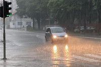 Snažno nevrijeme u Banjaluci, led na Kozari