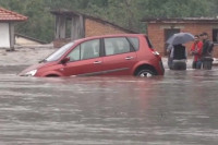 Jaka kiša izazvala bujice na ulicama Vrnjačke Banje