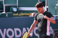 Kecmanović eliminisan na startu ATP turnira u Londonu