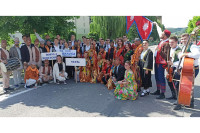 KUD "Piskavica" učestvovao na festivalu u Slovačkoj: Nepalci i Korejci igrali kozaračko kolo