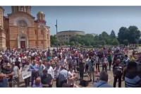 Građani se okupili ispred banjalučke Gradske uprave VIDEO
