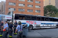 Njujork: U sudaru dva autobusa povrijeđeno 18 ljudi, niko nije životno ugrožen