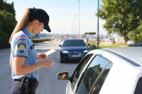 U Hrvatskoj ostavio otvoren prozor na autu pa dobio 15 evra kazne