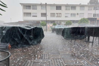 Prnjavor zahvatila olujna kiša i grad FOTO/VIDEO