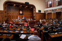 Skupština Srbije usvojila zakon koji se odnosi na finansijsku pomoć mladim do 16 godine