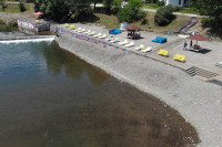 Postavljena tabla i označena zona zabrane kupanja