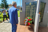 Služen parastos za stradale vojnike i civile iz Trnova