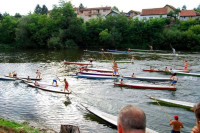 Odložene tradicionalne trke dajak čamaca za utorak