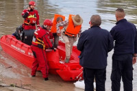 Spašena dva lica iz odvodnog kanala Sava-Odra