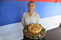 Rogatičanki Slađani Ujić pripala čast da napravi kolač za krsnu slavu opštine