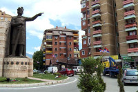 Трећи мjесец блокаде Приштине на робу из централне Србије, највише трпе грађани