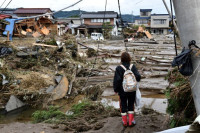 Japan na udaru tajfuna, kiše zaustavile brze vozove