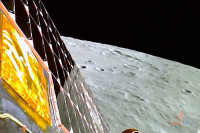Индијски ровер изашао из свемирске летјелице да истражује површину Мјесеца