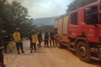 Српски ватрогасци се цијелог дана борили са ватреном стихијом у Грчкој