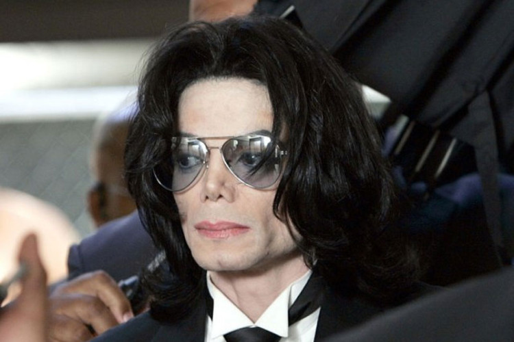 Nuova causa contro Michael Jackson per molestie sessuali