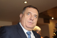 Dodik: Mladi nikada da ne odustaju, pobjeda imperativ političkog djelovanja