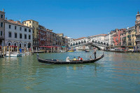 Комитет Унеска није ставио Венецију на листу угрожених мјеста свјетске баштине