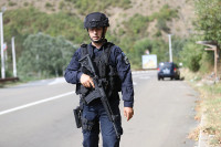 Косовска полиција: Убијена три нападача, ухапшено пет особа