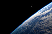 Астронаути поручују: Земља изгледа врло крхко из свемира, чувајте је