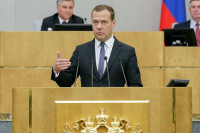 Медведев: Русија ће наставити рат до уништења нацистичког режима у Украјини