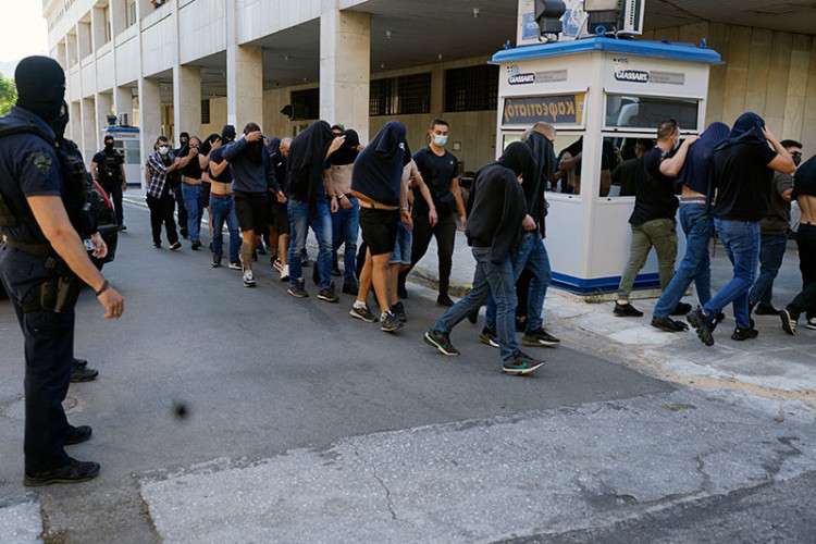 Hapšenje navijača u Grčkoj