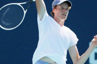 Janik Siner pobijedio Medvedeva i osvojio turnir u Pekingu