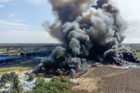 Локaлизован велики пожар у Осијеку