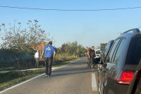 Težak sudar golfa i traktora, povrijeđena tri lica