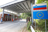 Slovenija će suspendovati Šengen,  kontrole na granici sa Hrvatskom i Mađarskom