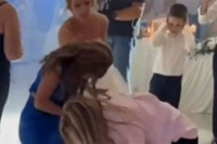 Djevojke se potukle zbog bidermajera (VIDEO)